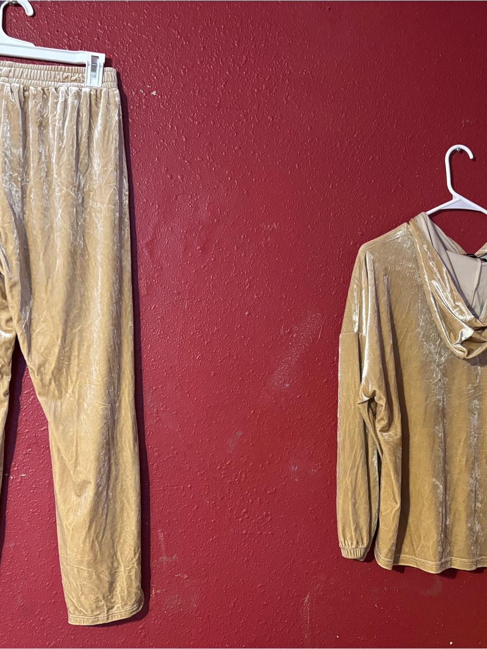 Gold Velvet Jogger Set - Women's Relaxed Track Pants & Top